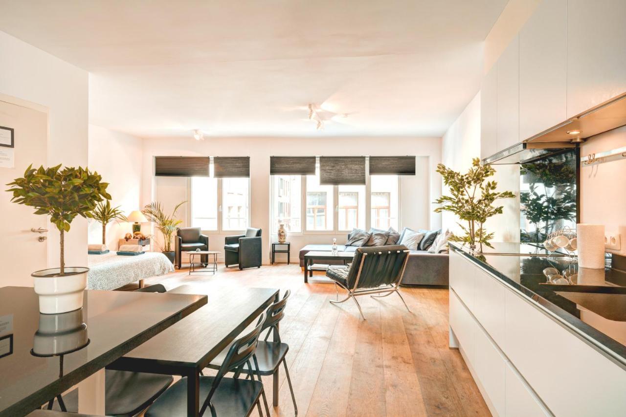 Apartment Light House. Heart Of Antwerpen Exteriör bild